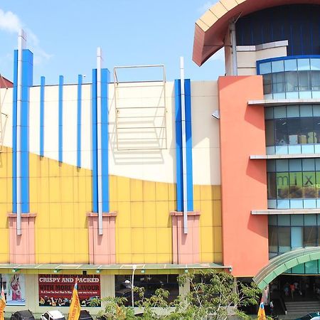 Eatern Hotel Batam Eksteriør billede