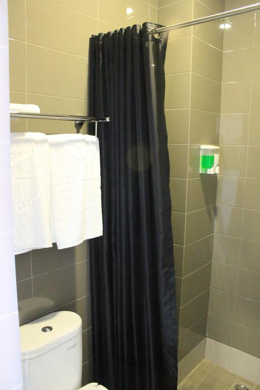 Eatern Hotel Batam Eksteriør billede