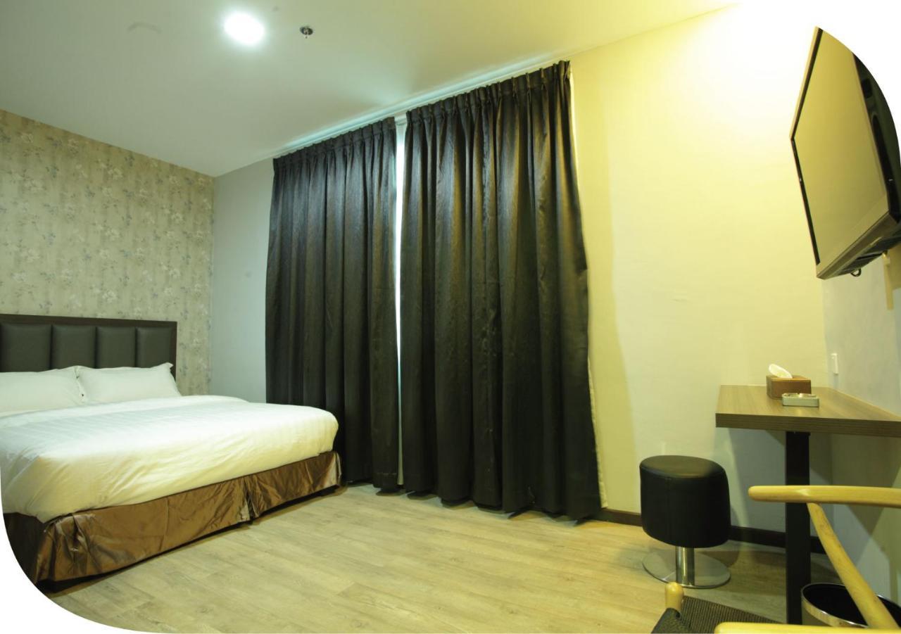 Eatern Hotel Batam Eksteriør billede